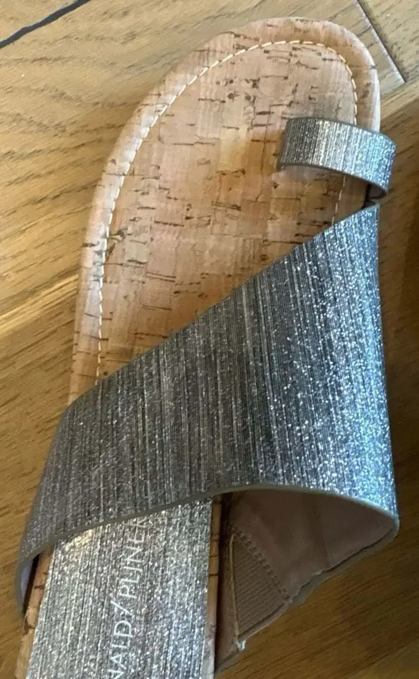 Donald Pliner Gyer Metallic Silver Cork Wedge Sandals Size 8.5